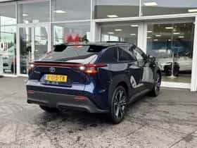 Toyota bZ4X (2022) thumbnail 5