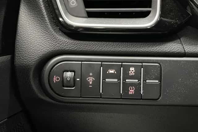 Kia XCeed (2022) thumbnail 15