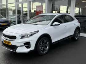 Kia XCeed (2022) thumbnail 4
