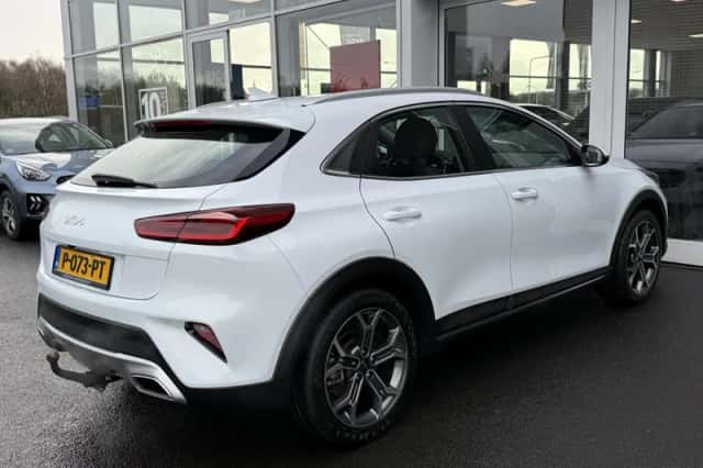 Kia XCeed (2022) thumbnail 6