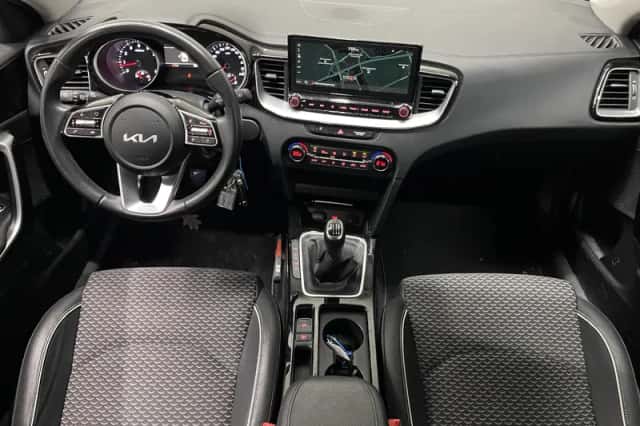 Kia XCeed (2022) thumbnail 10