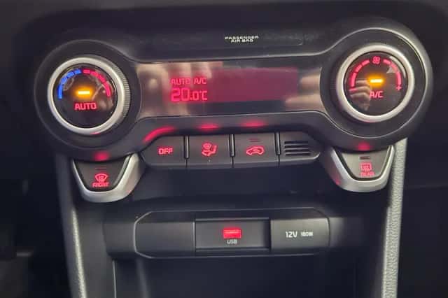 Kia Picanto (2023) thumbnail 19