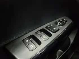 Kia Picanto (2023) thumbnail 9