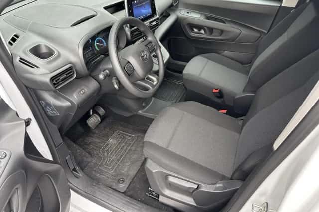 Toyota Proace (2024) thumbnail 12