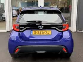 Toyota Yaris (2023) thumbnail 5