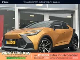 Toyota C-HR (2024) thumbnail 1