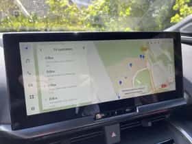 Toyota C-HR (2024) thumbnail 15