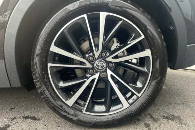 Toyota C-HR (2024) thumbnail 34