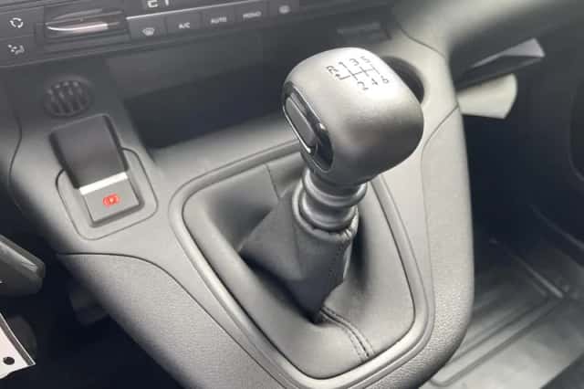 Toyota Proace (2024) thumbnail 20