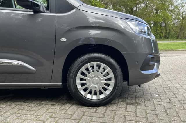 Toyota Proace (2024) thumbnail 8
