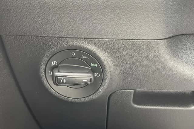 Škoda Karoq (2020) thumbnail 14