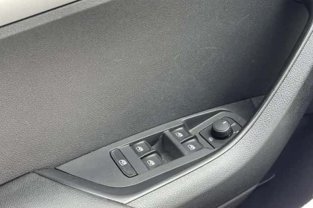 Škoda Karoq (2020) thumbnail 15
