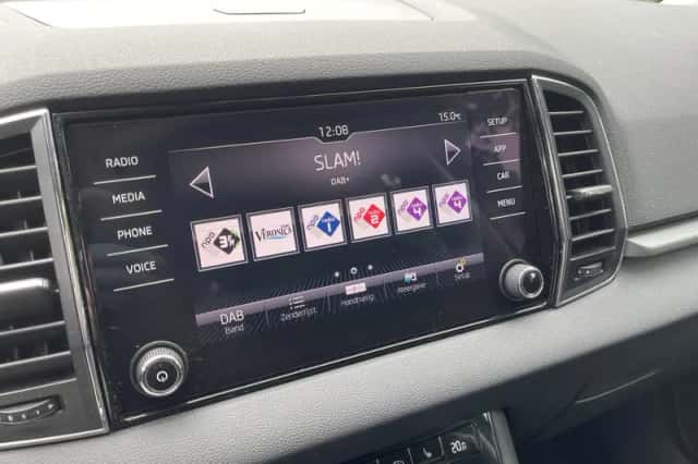 Škoda Karoq (2020) thumbnail 21