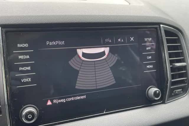 Škoda Karoq (2020) thumbnail 22