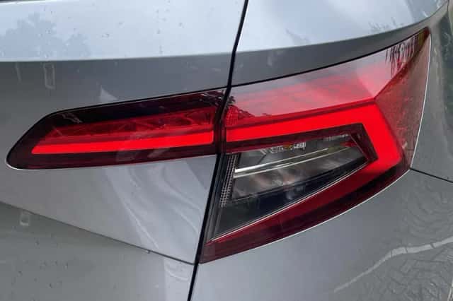 Škoda Karoq (2020) thumbnail 10