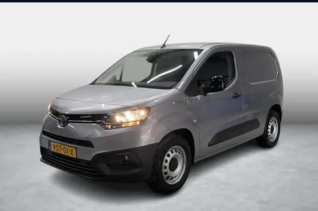 Toyota Proace (2023) thumbnail 1