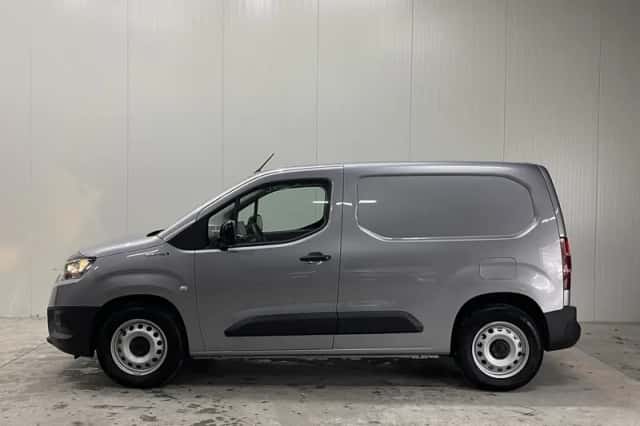 Toyota Proace (2023) thumbnail 2