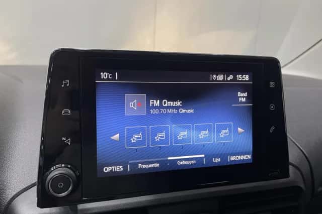 Toyota Proace (2023) thumbnail 23