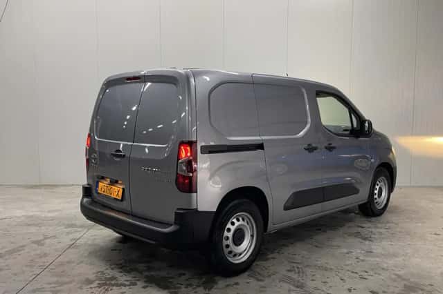 Toyota Proace (2023) thumbnail 6
