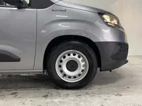 Toyota Proace (2023) thumbnail 9