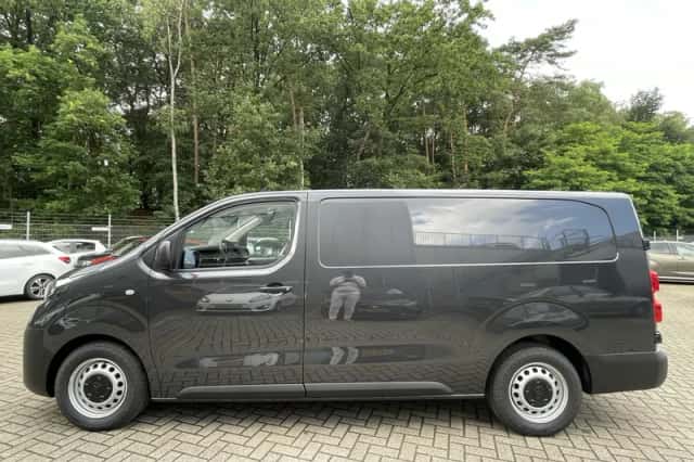 Toyota Proace (2024) thumbnail 2