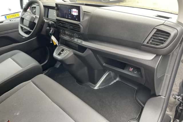 Toyota Proace (2024) thumbnail 12