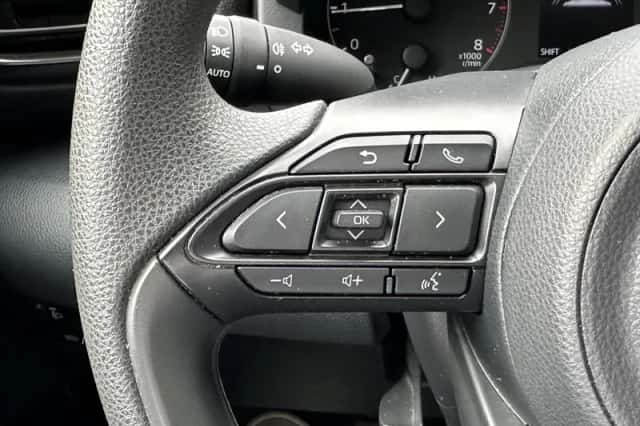 Toyota Yaris (2020) thumbnail 14