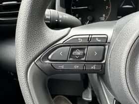 Toyota Yaris (2020) thumbnail 14