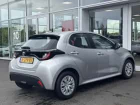 Toyota Yaris (2020) thumbnail 7