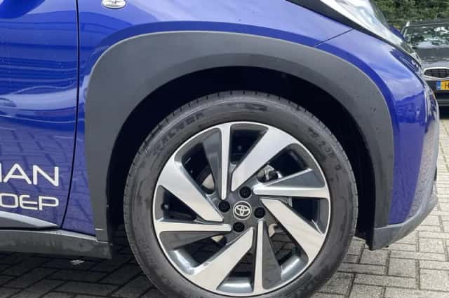 Toyota Aygo (2023) thumbnail 8