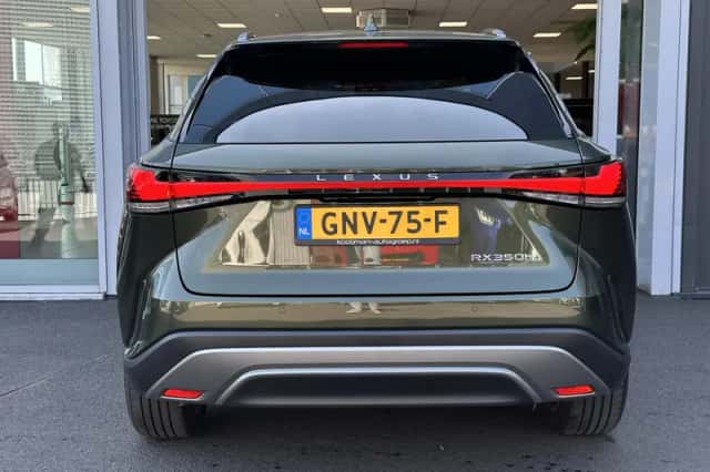 Lexus RX (2023) thumbnail 7