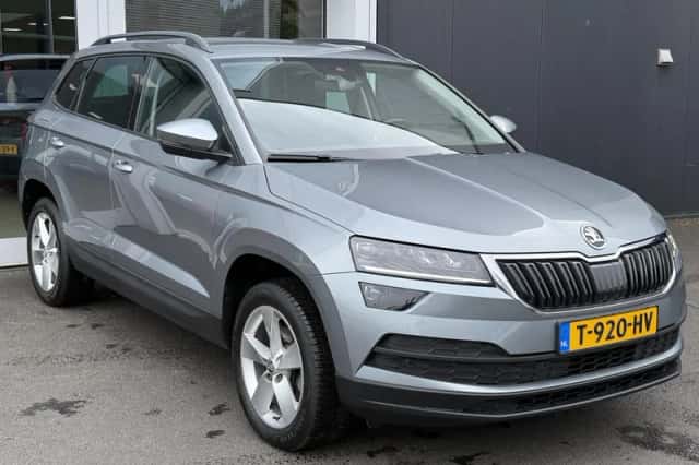 Škoda Karoq (2019) thumbnail 2