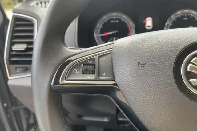 Škoda Karoq (2019) thumbnail 12