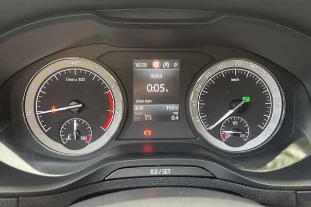Škoda Karoq (2019) thumbnail 14