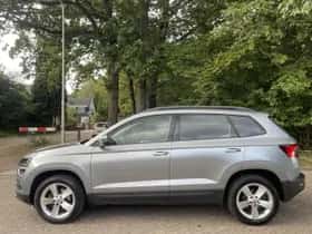 Škoda Karoq (2019) thumbnail 5