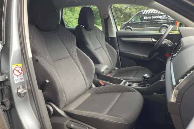 Škoda Karoq (2019) thumbnail 9