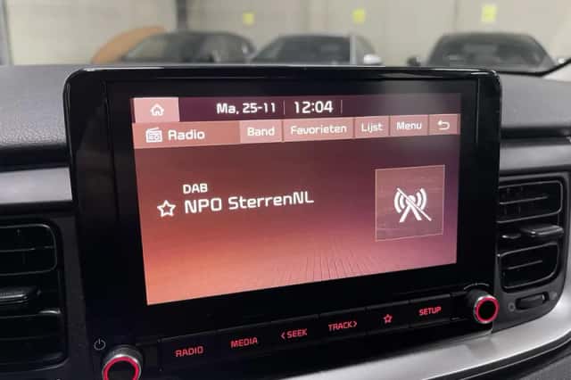Kia Stonic (2023) thumbnail 18