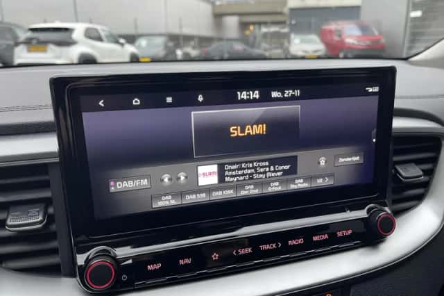 Kia Ceed Sportswagon (2023) thumbnail 19