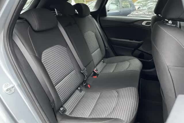 Kia Ceed Sportswagon (2023) thumbnail 24