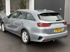 Kia Ceed Sportswagon (2023) thumbnail 5