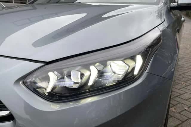 Kia Ceed Sportswagon (2023) thumbnail 8