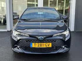 Toyota Corolla (2023) thumbnail 2
