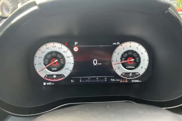 Kia Proceed (2023) thumbnail 13