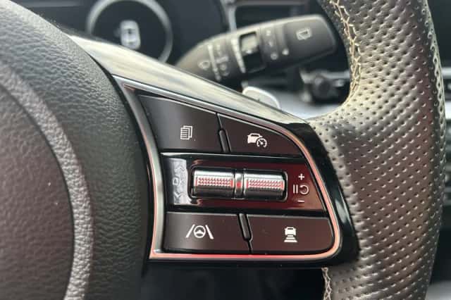 Kia Proceed (2023) thumbnail 15