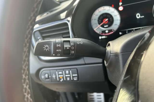 Kia Proceed (2023) thumbnail 16