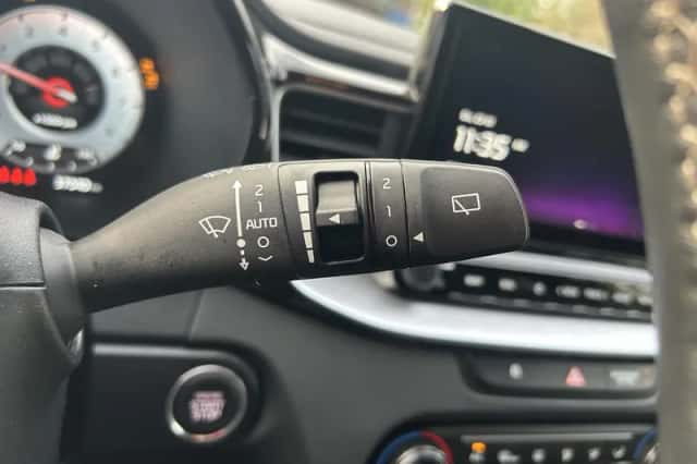 Kia Proceed (2023) thumbnail 17