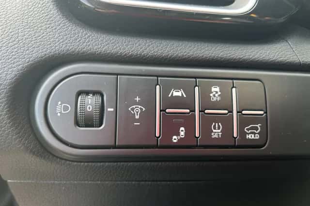 Kia Proceed (2023) thumbnail 18