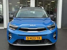 Kia Stonic (2023) thumbnail 2