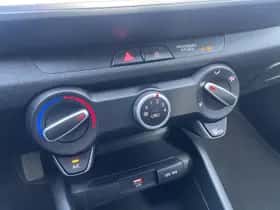 Kia Stonic (2023) thumbnail 17