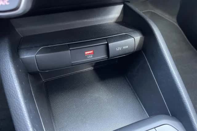 Kia Stonic (2023) thumbnail 20
